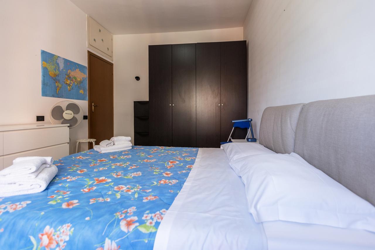 Linate Airport Apartment Милан Экстерьер фото